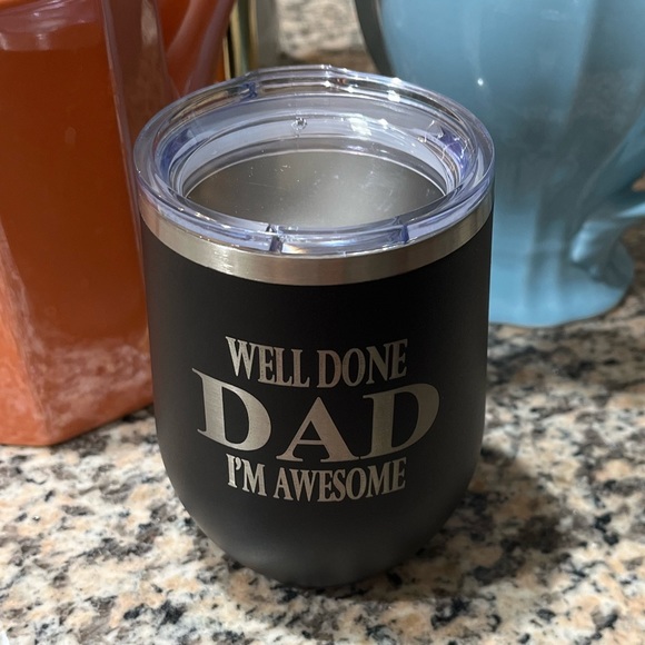 New In Box Well Done Dad I’m Awesome Wine Mug - Picture 5 of 5